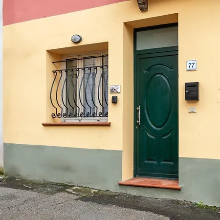 Casa Angeli - By The River Lucca